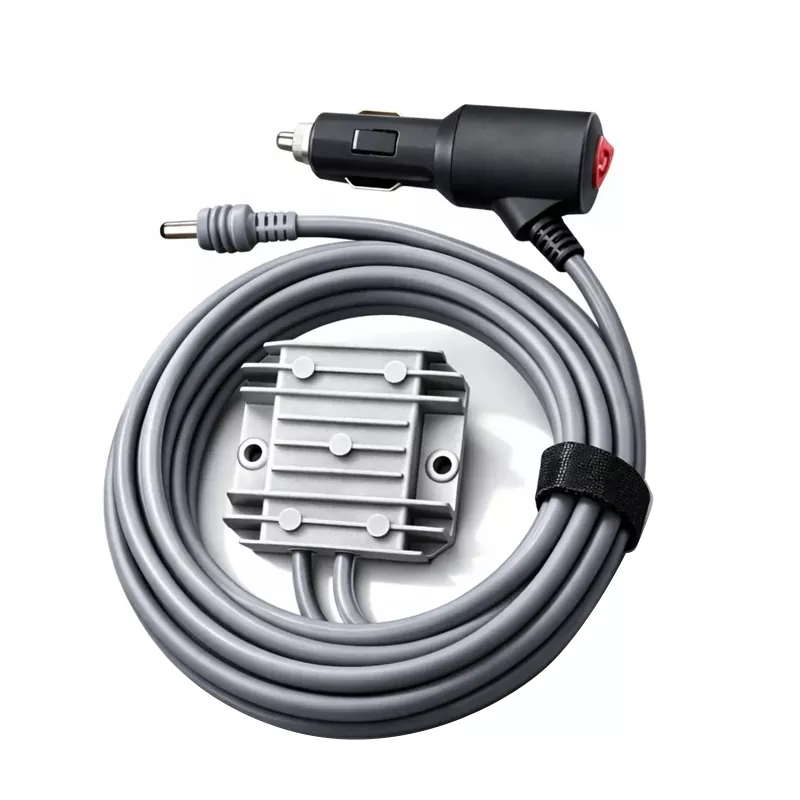 Starlink Boost autolader naar DC-kabel